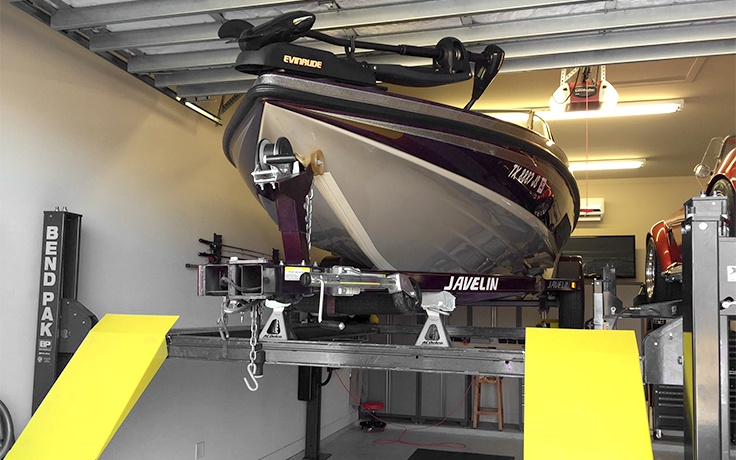 Storing a boat on a four-post lift